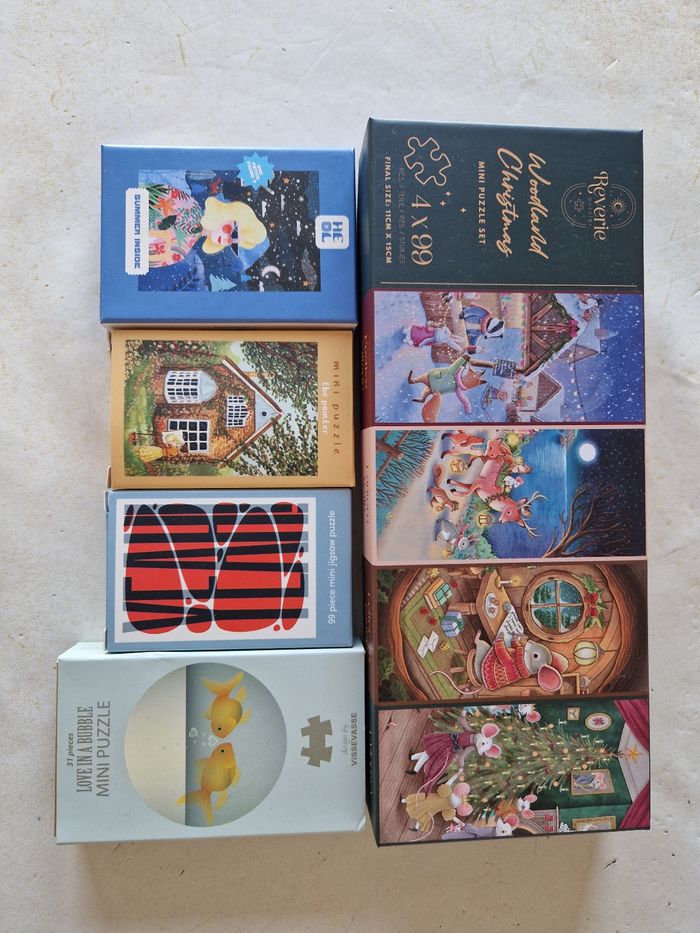 Réservé.  Lot mini puzzles