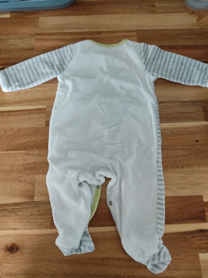 Pyjama velours 6 mois - photo numéro 3
