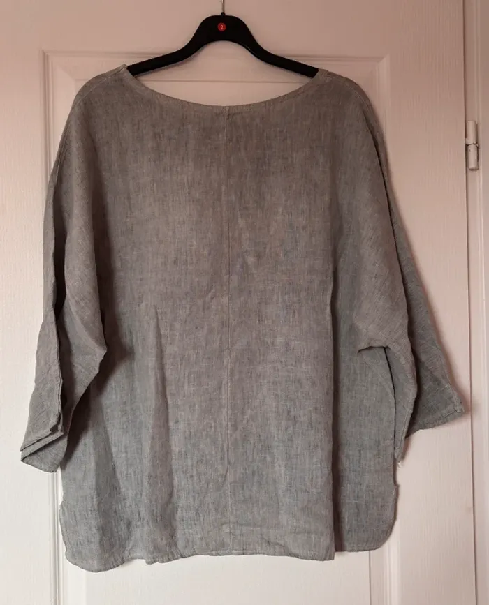 Haut oversize lin gris avec motifs poissons - photo numéro 3