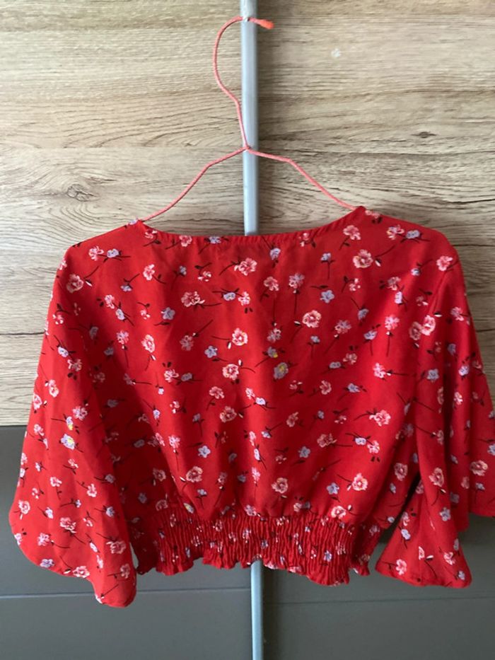 Haut rouge taille S - photo numéro 3