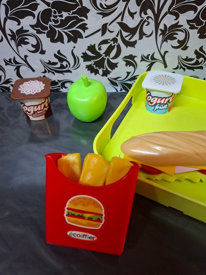 Dinette pour enfant plateau sandwichs - photo numéro 3