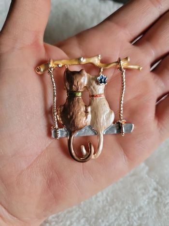 Broche couple de chat.