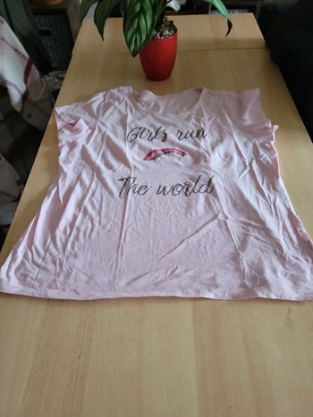 Tee shirt manches courtes arc en ciel