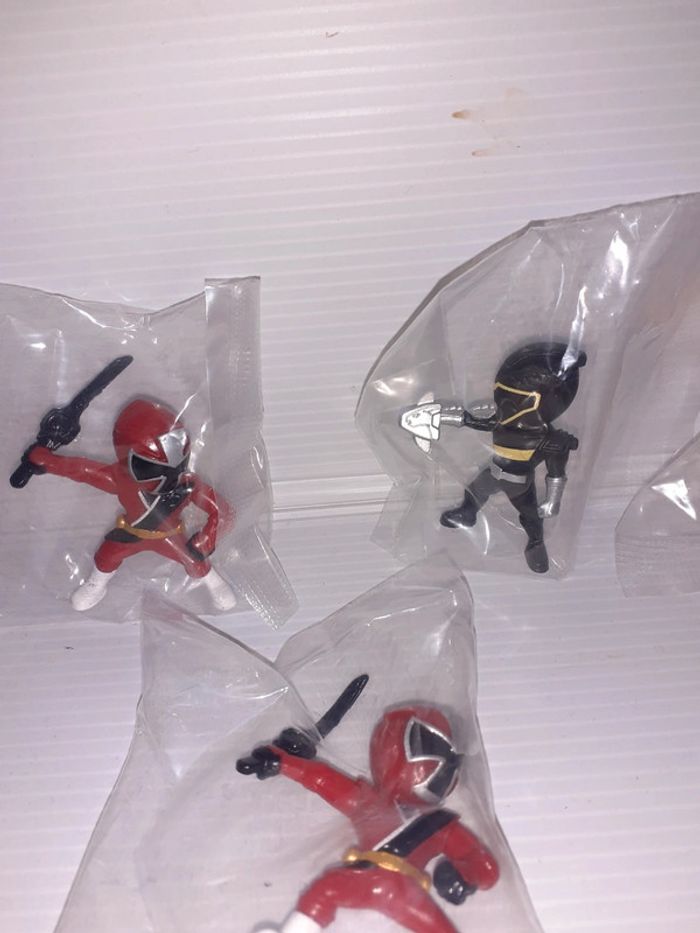 Micro power rangers. - photo numéro 3