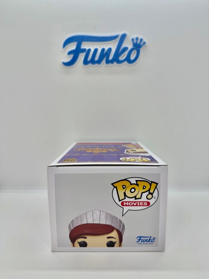 Funko Pop Anastasia 1240 Diamond Summer Convention 2022 - photo numéro 6