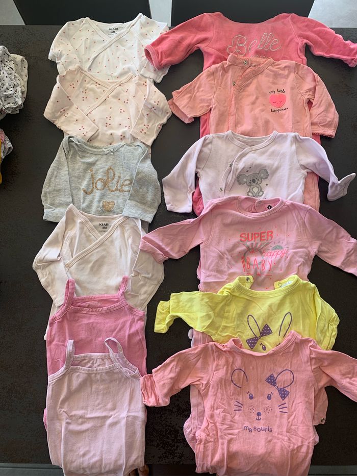 Bodys et grenouillères 6 mois 12 pièces fille