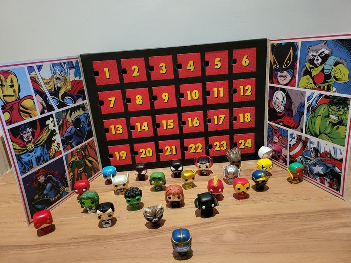 Calendrier de l'avent Funko pop Marvel