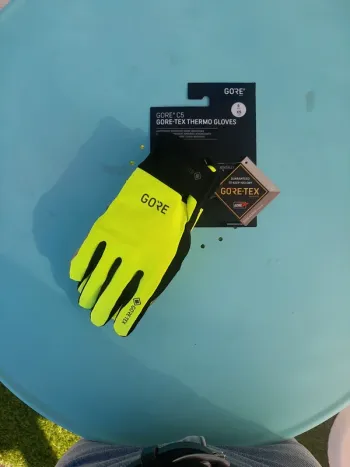 Gants Gore-Tex