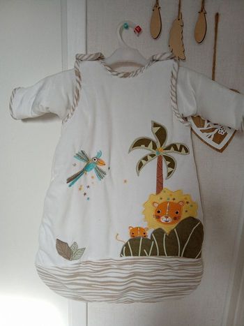 Turbulette gigoteuse bébé 0-6 mois Kiabi motif jungle réglable 