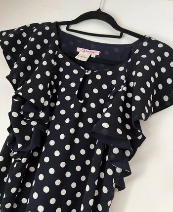 Robe droite imprimée pois avec volant Taille 36