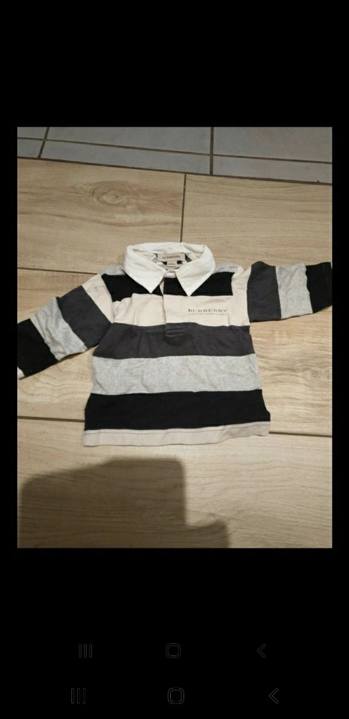 Polo bébé Burberry 6 mois - photo numéro 2