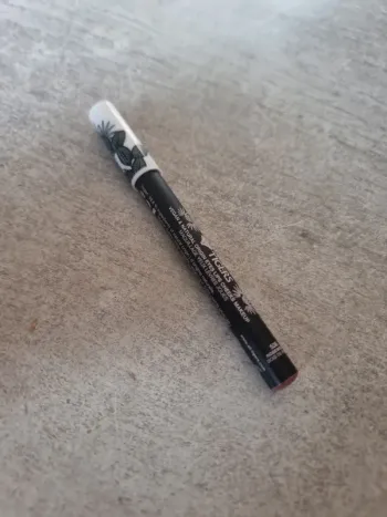 Crayon maquillage yeux lèvre joue all tigers