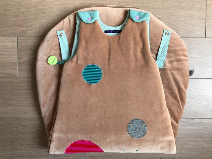 Gigoteuse chaude en velours 90/110 cm Les Jolis pas beaux Moulin Roty T-6/36 mois