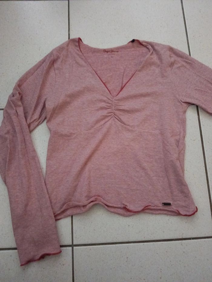 Top court manches longues taille M Pepe jeans