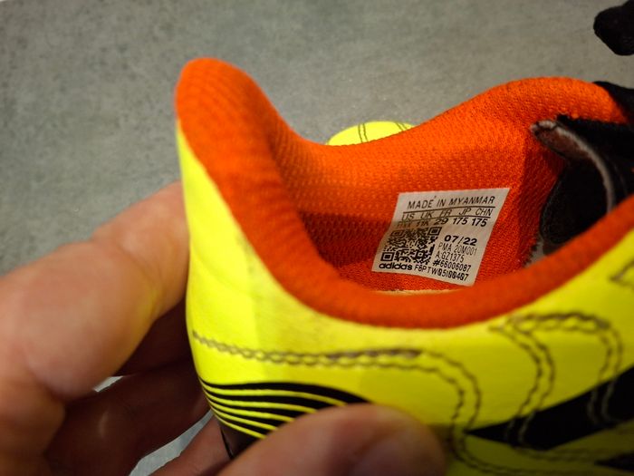 Chaussures foot rugby - photo numéro 6