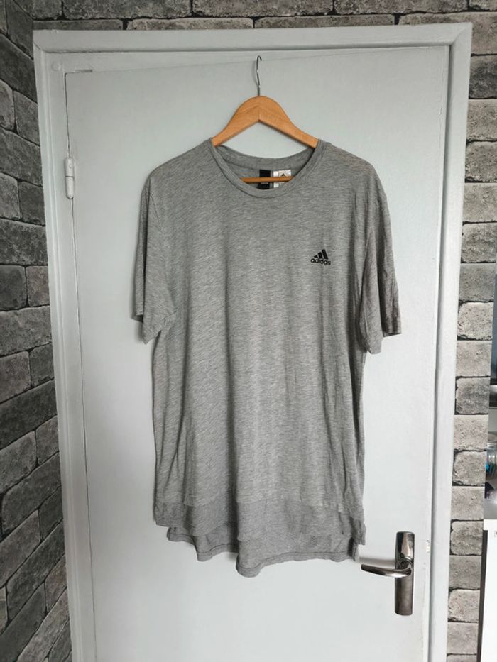 Tee shirt long gris adidas taille XL
