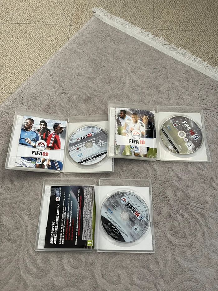 Jeux PS3 FIFA 09, 10 et 14 – Très bon état avec jaquettes - photo numéro 2