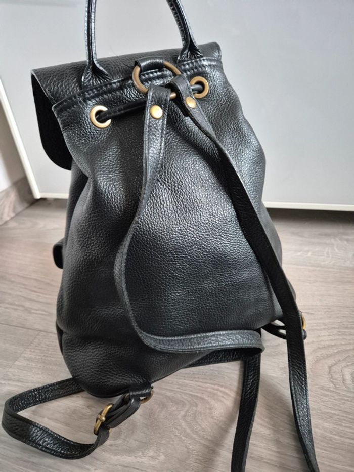 Sac a dos Cuir The Genuine Leather - photo numéro 4