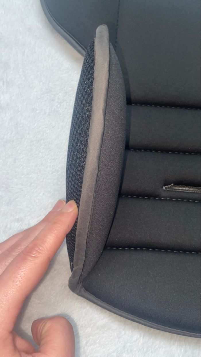 Réducteur siège auto - photo numéro 5