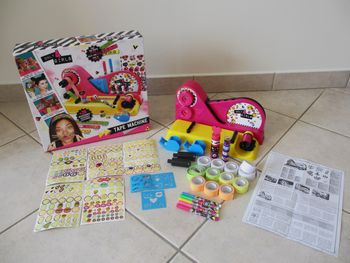 Tape machine Only 4 girls