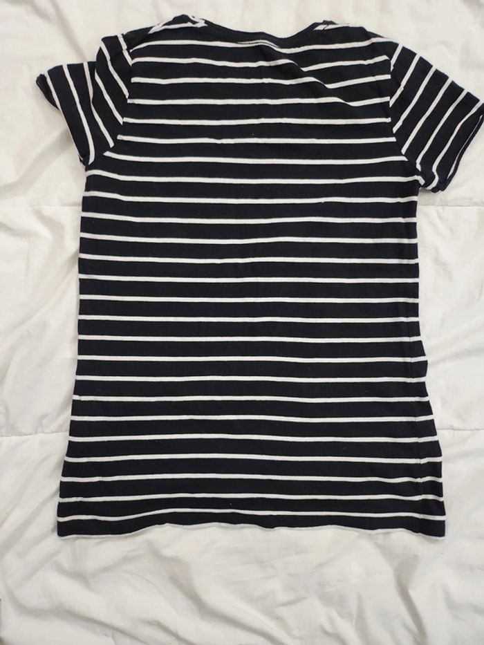 Tee-shirt noir et blanc - photo numéro 2