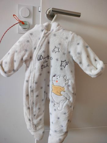 Combinaison bebe 62 cm