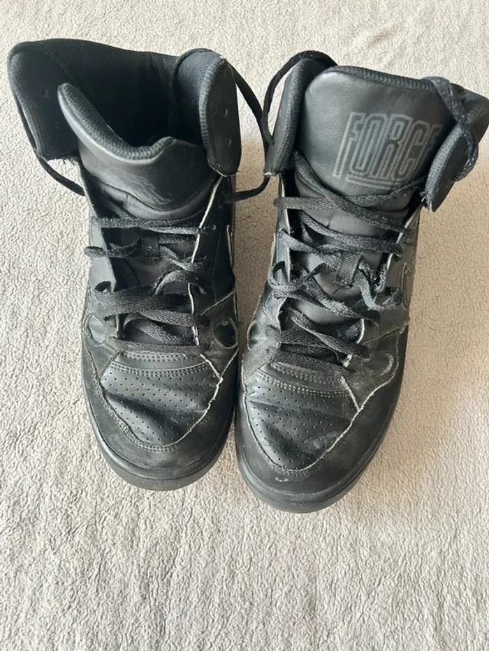 Nike aire force montante