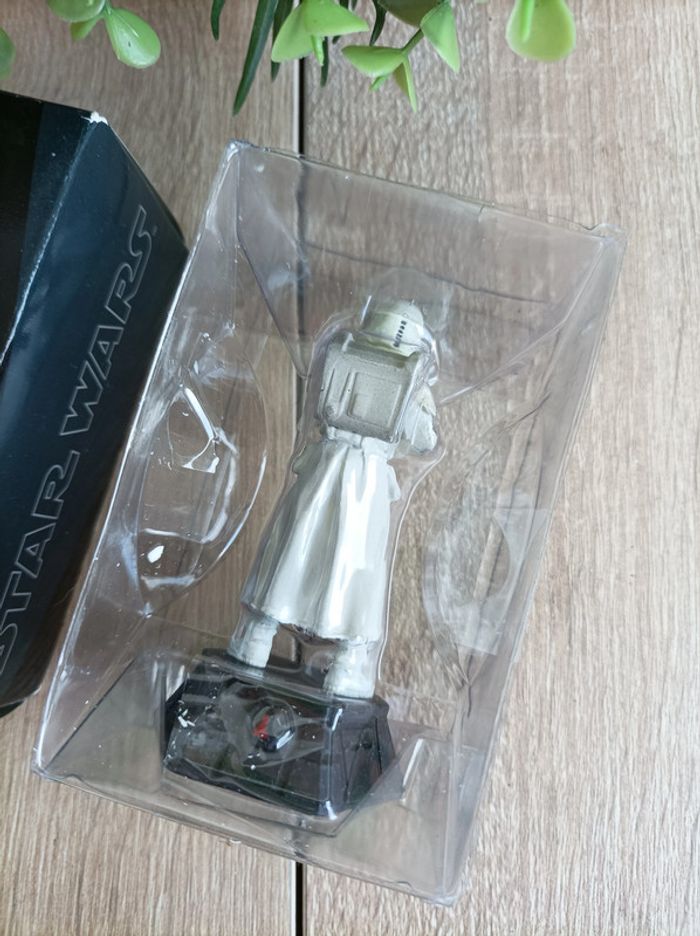 Figurine Snowtrooper Star Wars Altaya - photo numéro 3