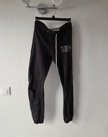 Jogging noir sdny