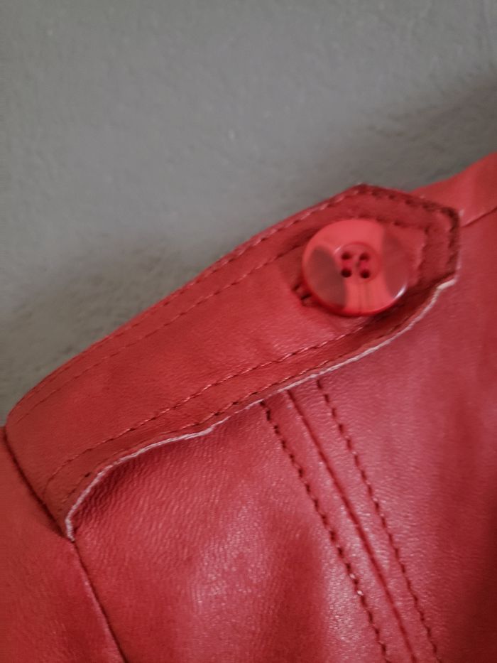 Veste rouge - photo numéro 6