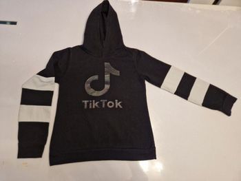 Sweat-shirts tiktok noir