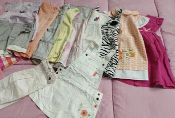 Lot fillette bébé 12mois - 19 articles - Printemps Eté 
