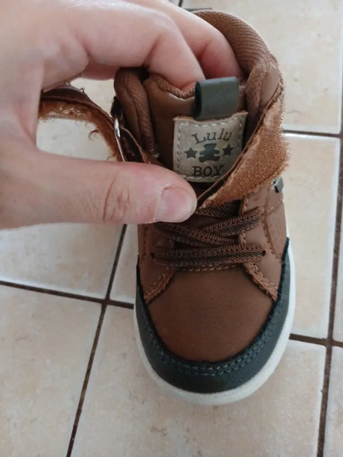 Chaussures montante 21 - photo numéro 14