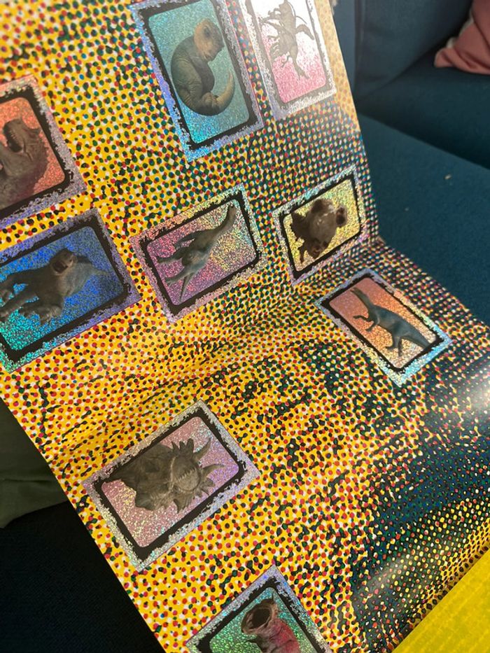 Album Panini complet Disney Dinosaures + poster autocollants stickers vintage collection - photo numéro 6