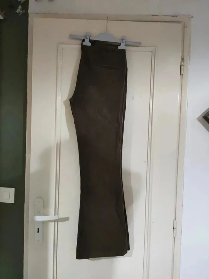 Pantalon velours marron - photo numéro 2