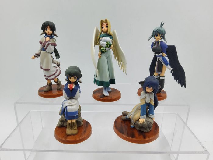 5 + 1 Utawarerumono One Coin Figure Series