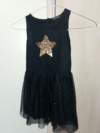 Robe noir étoile Seguin couleur or 4 ans in extenso