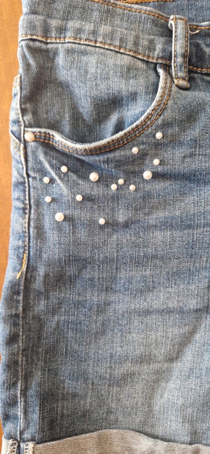 Short en jeans perles aux poches taille 36 - photo numéro 3