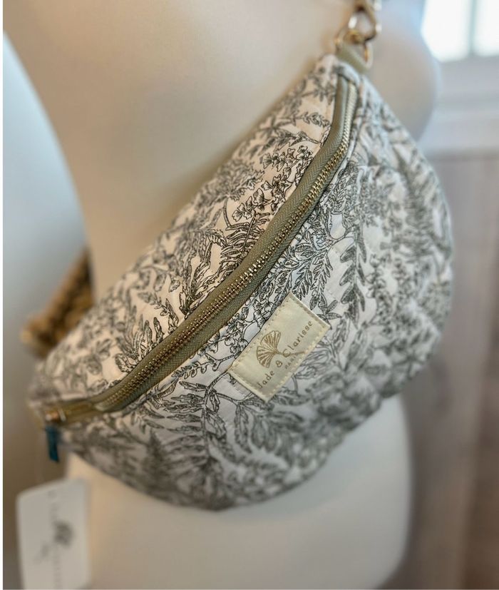 Sac banane neuf - photo numéro 2