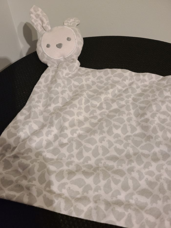 Doudou lapin - photo numéro 2