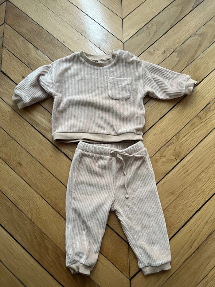 Ensemble jogging 12mois