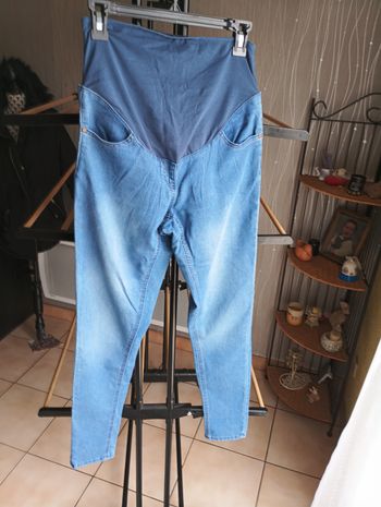 Pantalon de grossesse