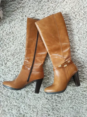 Bottes caramel tout cuir, état parfait