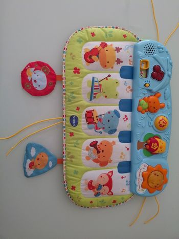 Piano pieds bébé