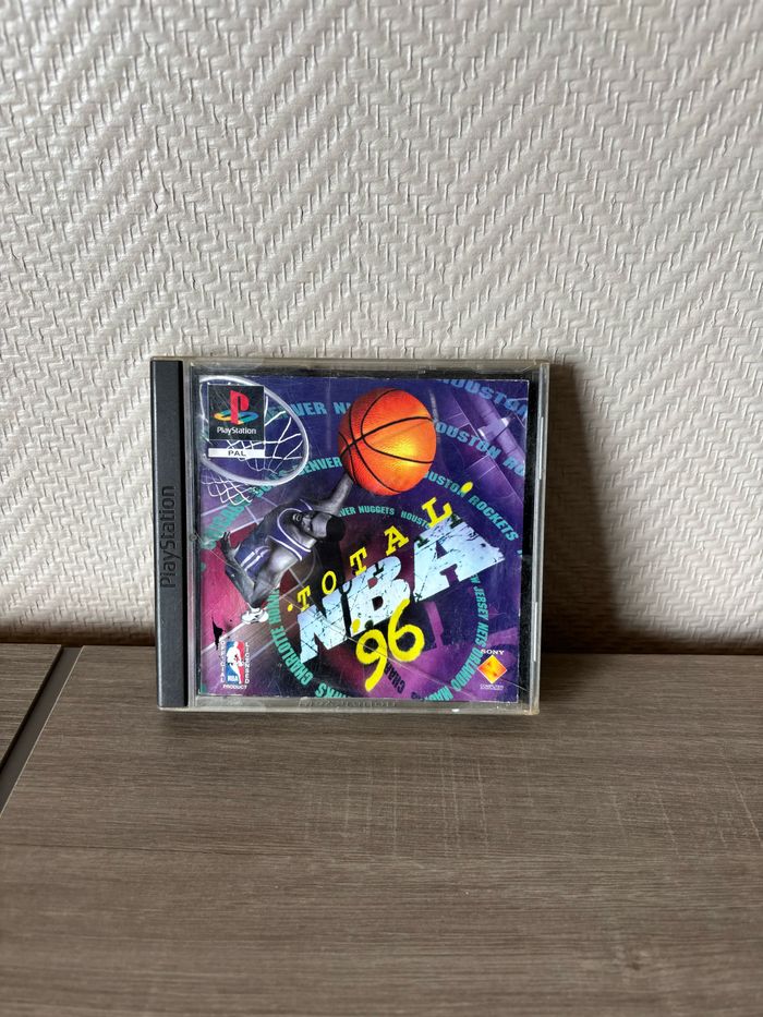 total Nba 96 Ps1 - photo numéro 1