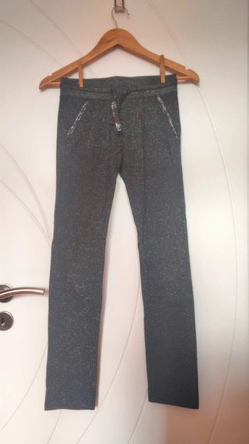 Jogging avec des poches et réglable à la taille à paillettes