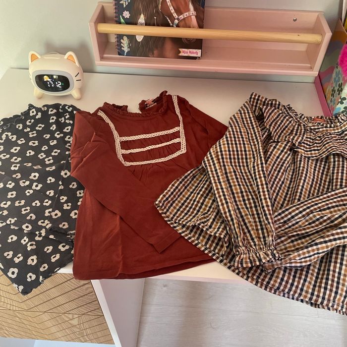 Lot vêtements 6 ans fille - photo numéro 4