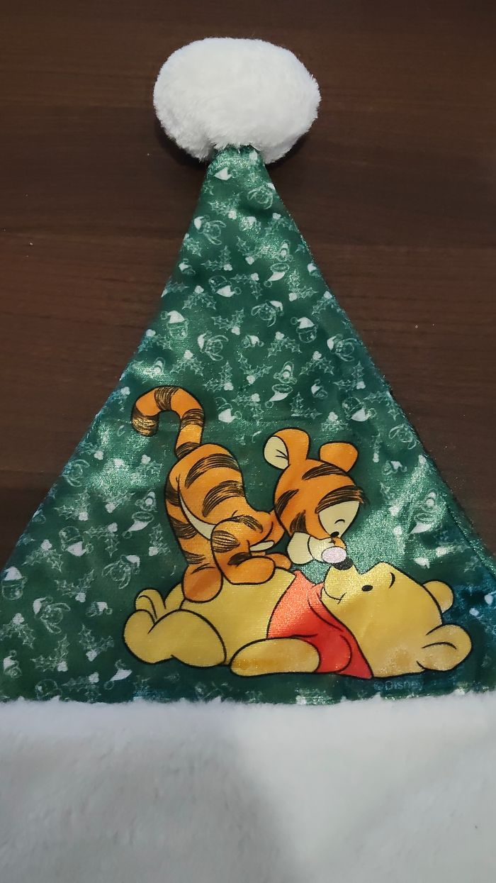 Bonnet de Noël Winnie l'ourson et Tigrou Disney - photo numéro 2