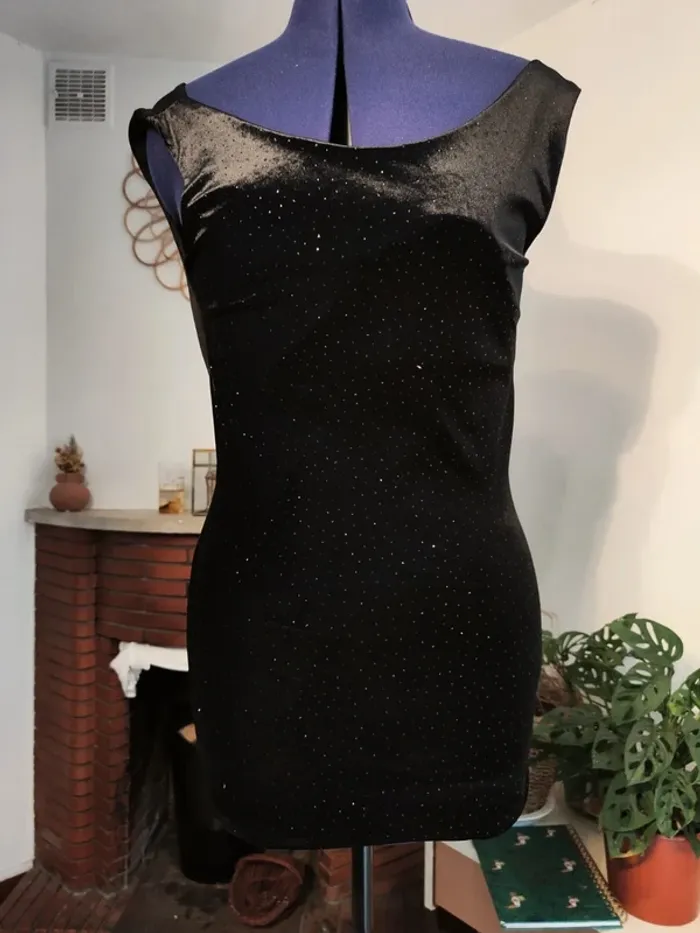 Robe noire droite - Soho M