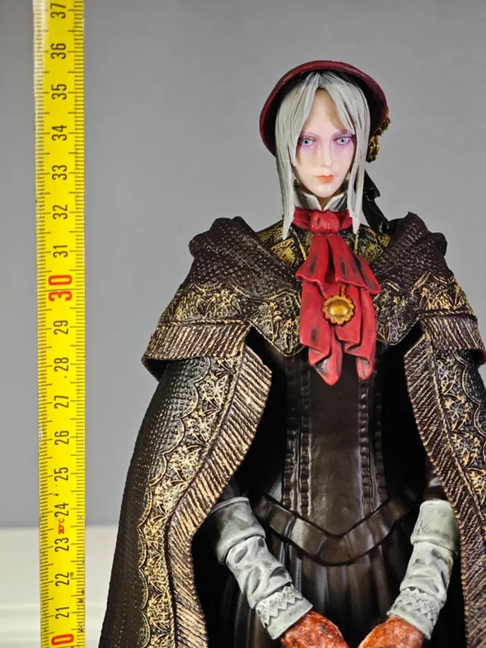 Figurine Bloodborne : The Doll 35cm neuve avec boîte - photo numéro 9